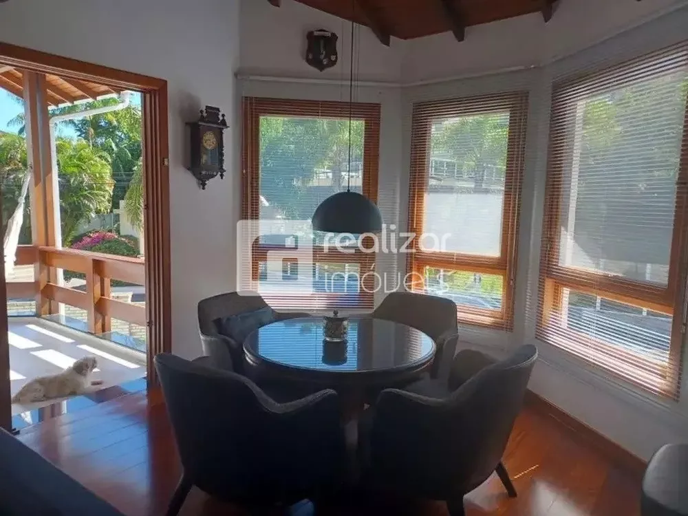 Casa, 4 quartos, 507 m² - Foto 1
