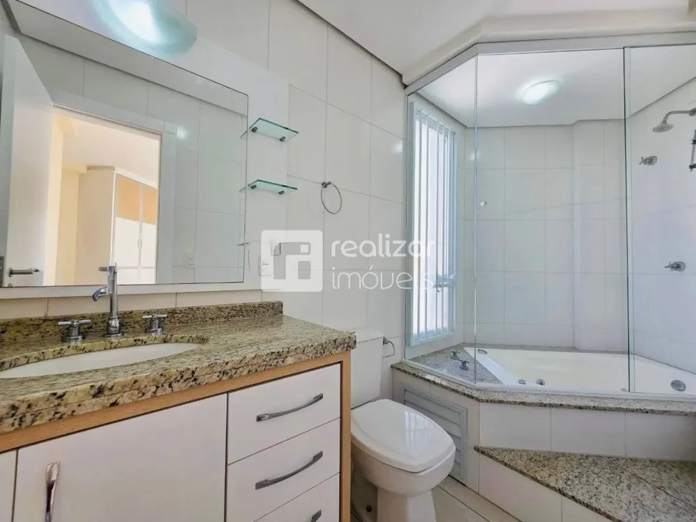Apartamento, 3 quartos, 120 m² - Foto 1