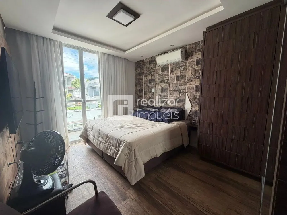 Casa, 3 quartos, 250 m² - Foto 4