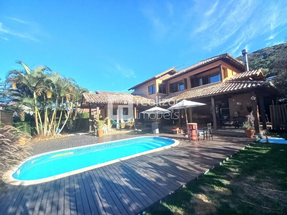 Casa, 3 quartos, 265 m² - Foto 11