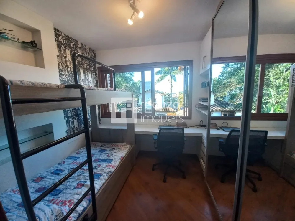 Casa, 3 quartos, 265 m² - Foto 9