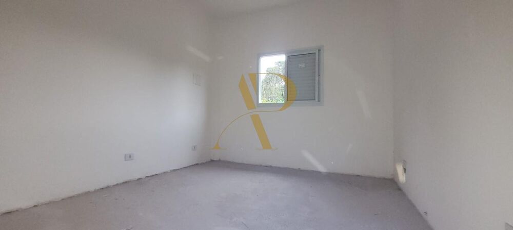 Casa à venda com 2 quartos, 62m² - Foto 2