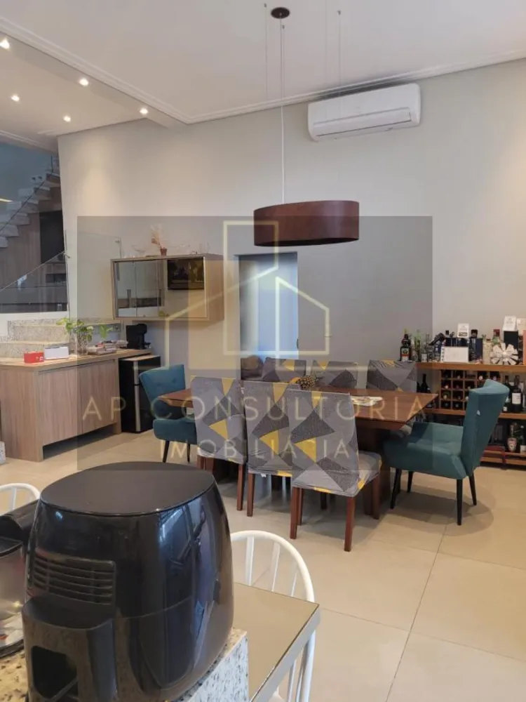 Casa, 3 quartos, 258 m² - Foto 6