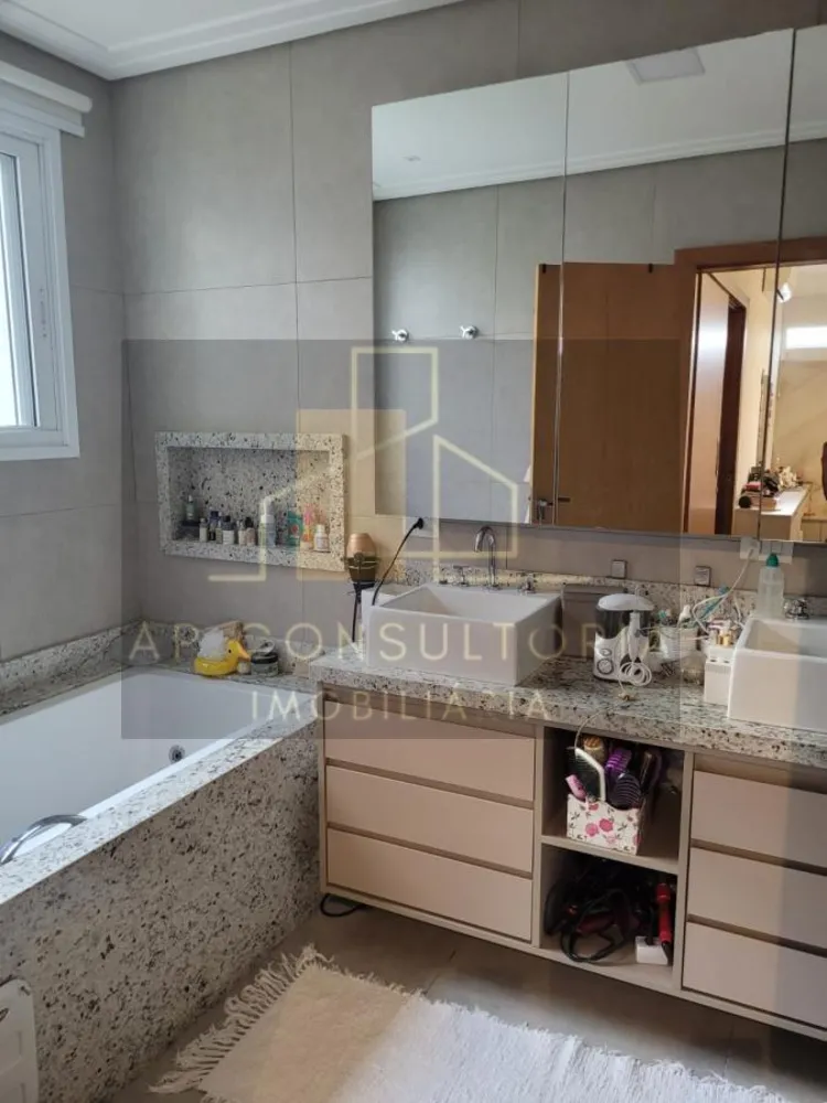 Casa, 3 quartos, 258 m² - Foto 14