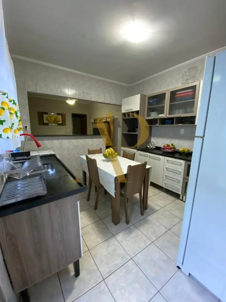 Casa, 3 quartos, 108 m² - Foto 3