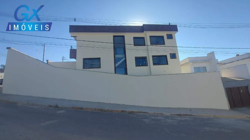 Casa, 3 quartos, 127 m² - Foto 2