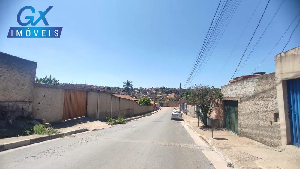 Casa, 6 quartos, 80 m² - Foto 1