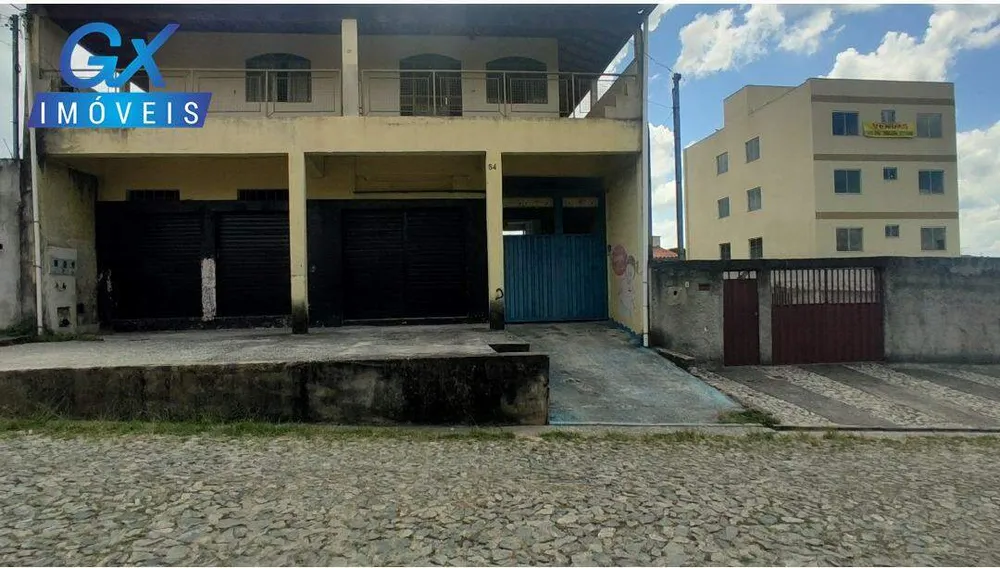 Casa, 3 quartos, 300 m² - Foto 1