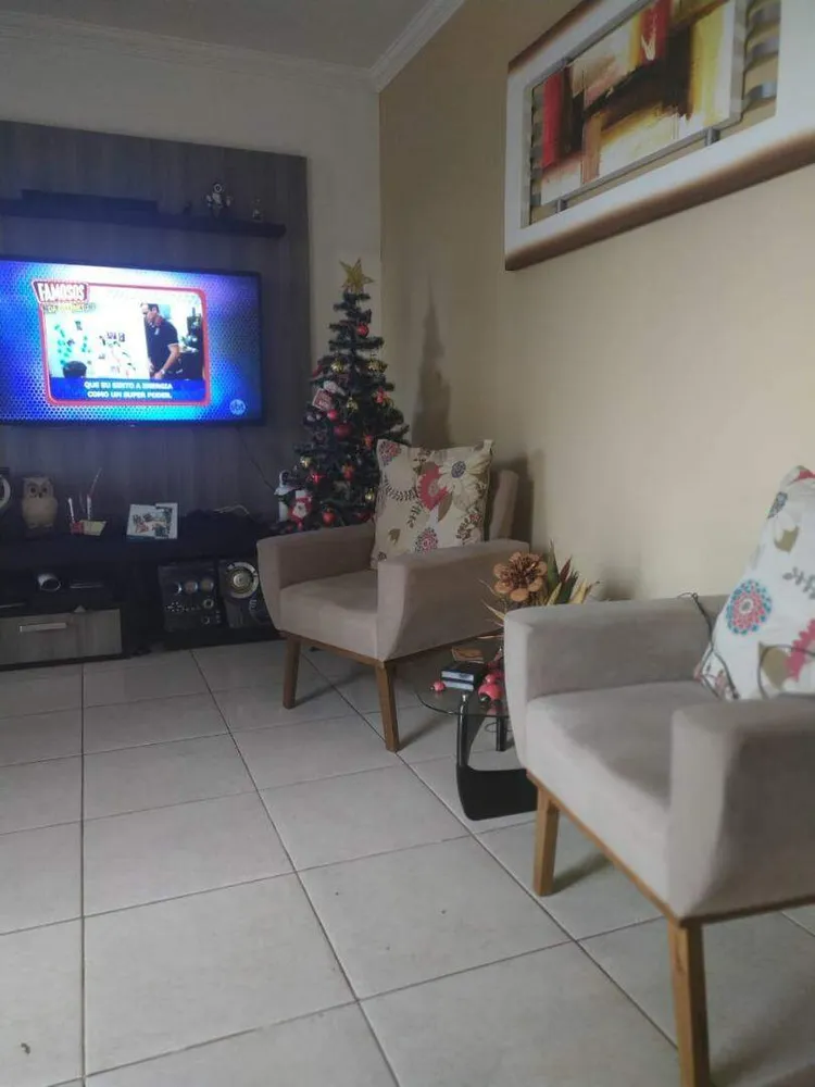 Casa, 2 quartos, 70 m² - Foto 2