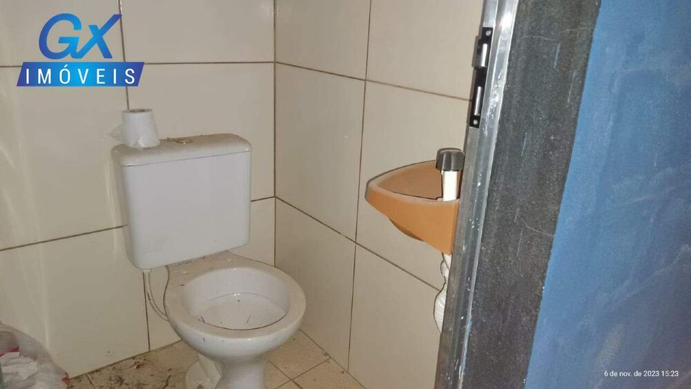 Depósito-Galpão-Armazém para alugar, 240m² - Foto 3