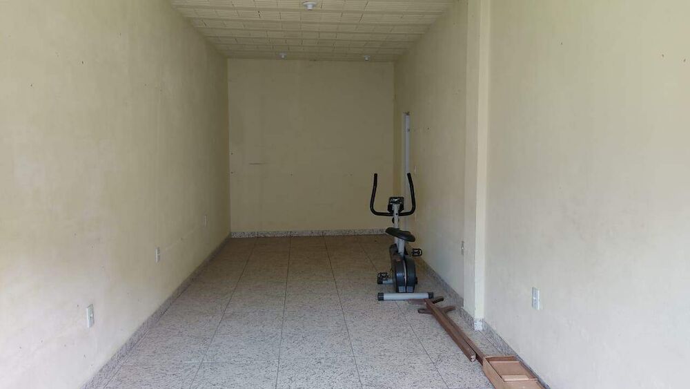 Loja-Salão, 180 m² - Foto 1