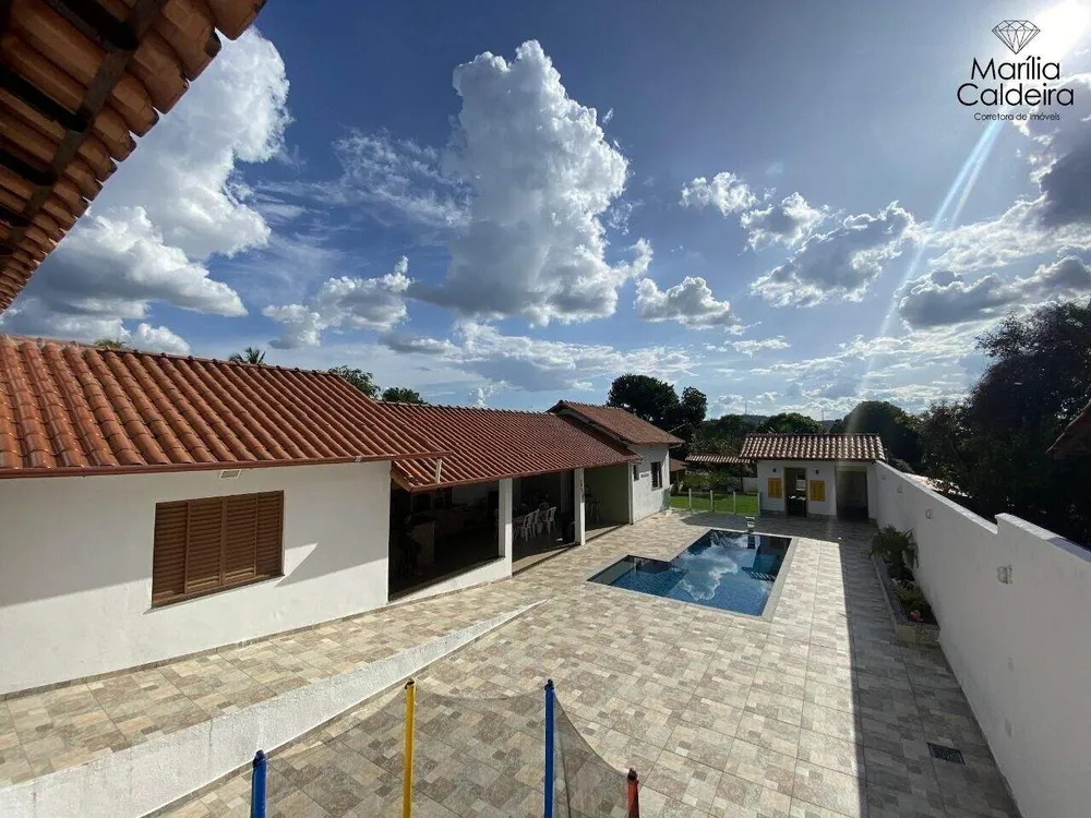 Casa, 3 quartos, 1000 m² - Foto 2