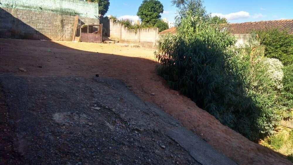 Terreno, 360 m² - Foto 2