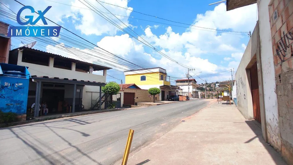 Casa, 5 quartos, 210 m² - Foto 2