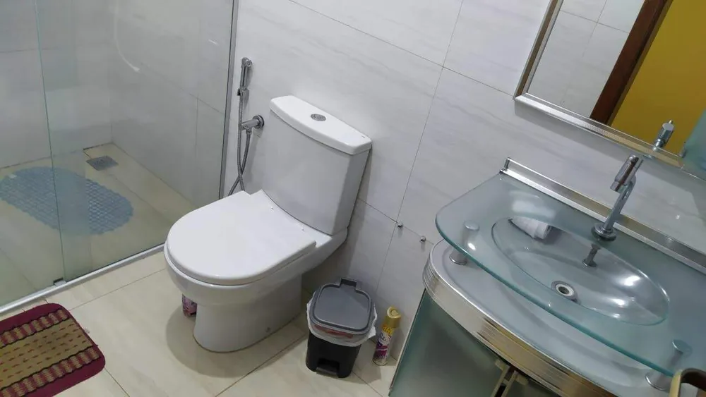Casa, 4 quartos, 198 m² - Foto 2