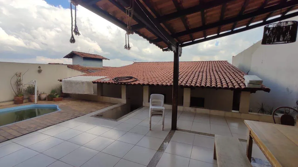 Casa, 3 quartos, 290 m² - Foto 13