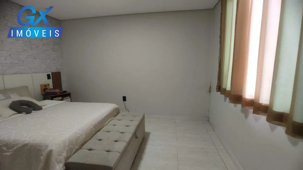 Casa, 4 quartos, 200 m² - Foto 9