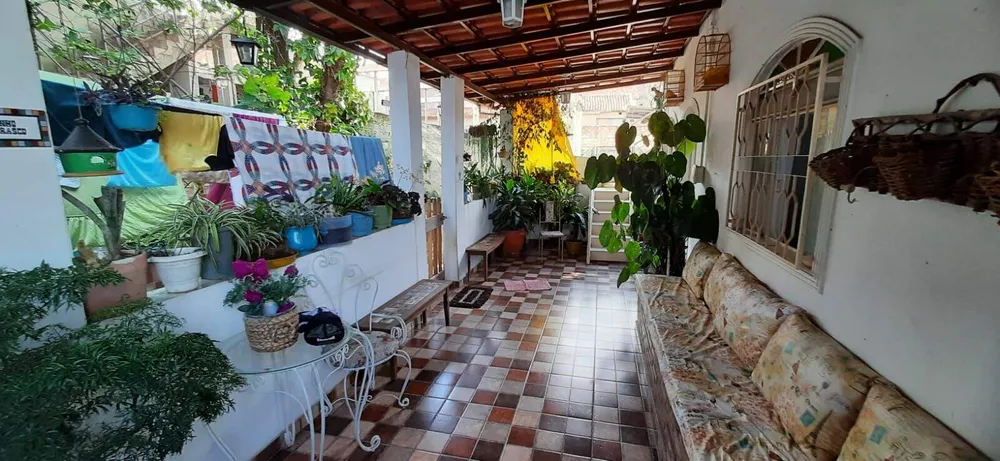 Casa, 6 quartos, 220 m² - Foto 11