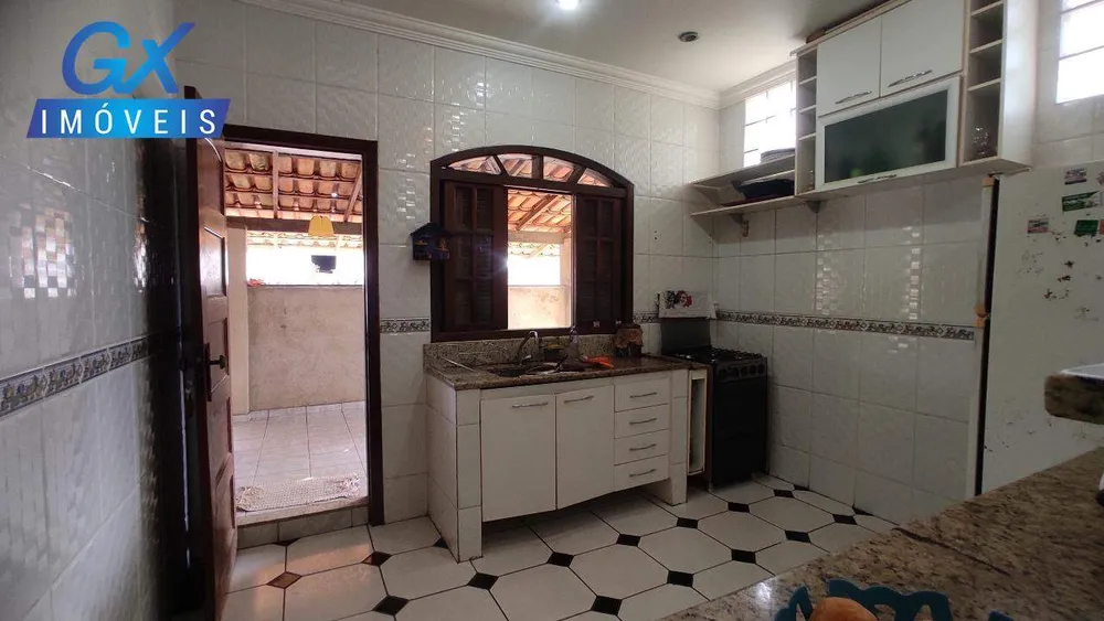 Casa, 3 quartos, 240 m² - Foto 6