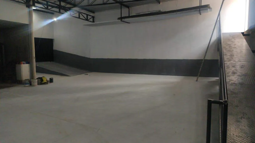 Depósito-Galpão, 550 m² - Foto 2