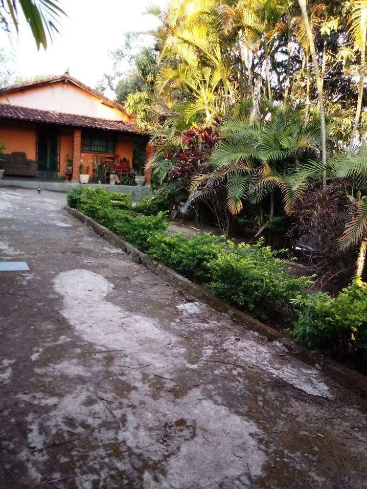 Sítio, 2 quartos, 720 m² - Foto 1