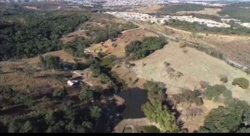 Terreno, 28 hectares - Foto 2