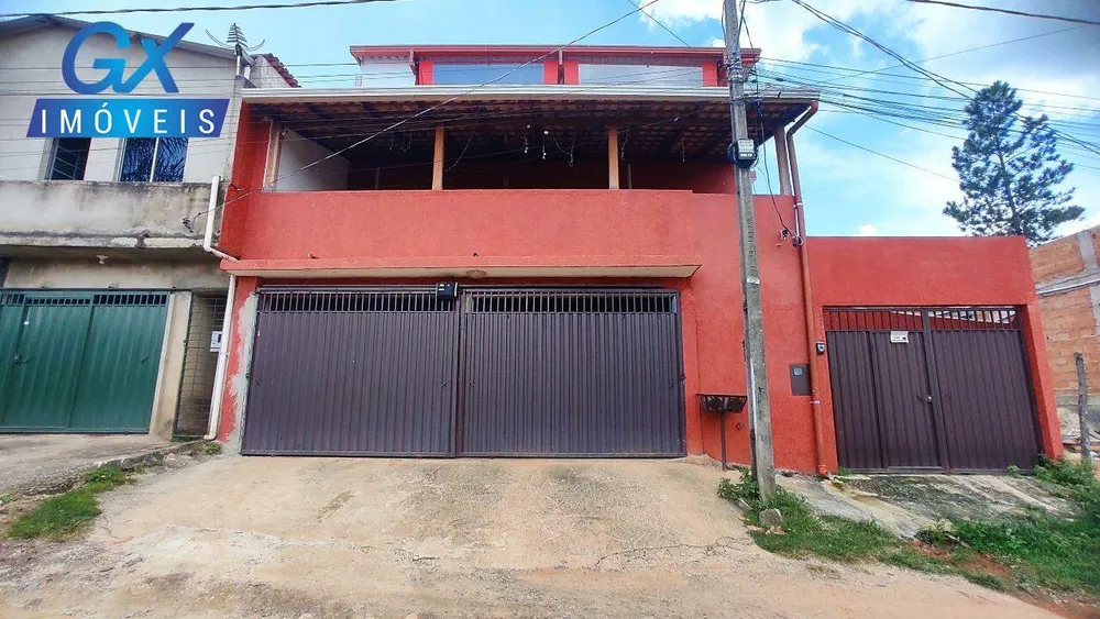 Casa, 4 quartos, 200 m² - Foto 1