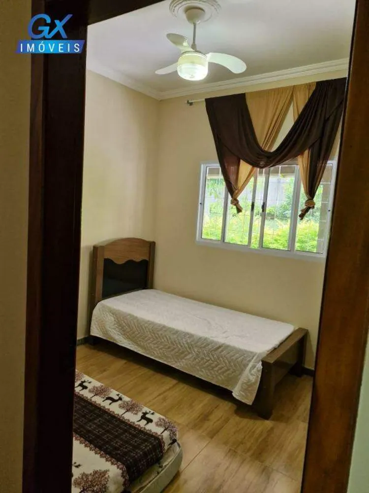 Sítio, 4 quartos, 1800 m² - Foto 13