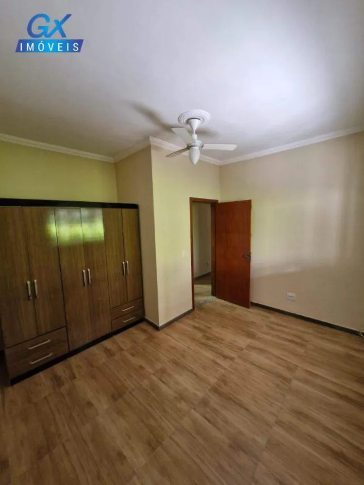 Sítio, 4 quartos, 1800 m² - Foto 14