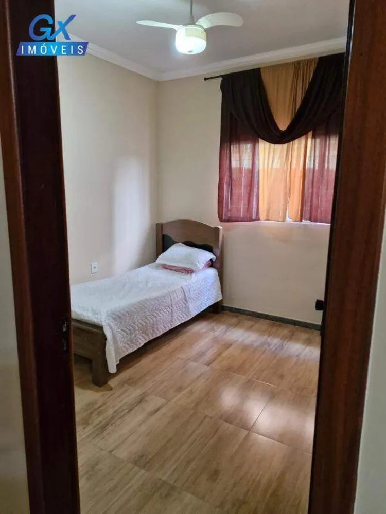 Sítio, 4 quartos, 1800 m² - Foto 15