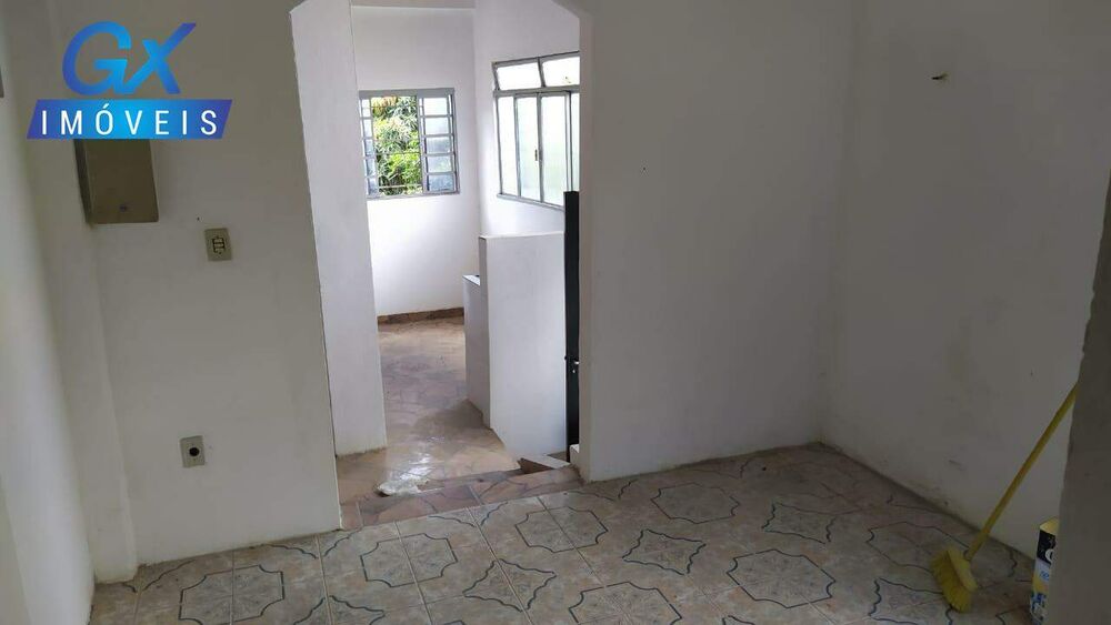 Casa, 5 quartos, 300 m² - Foto 2