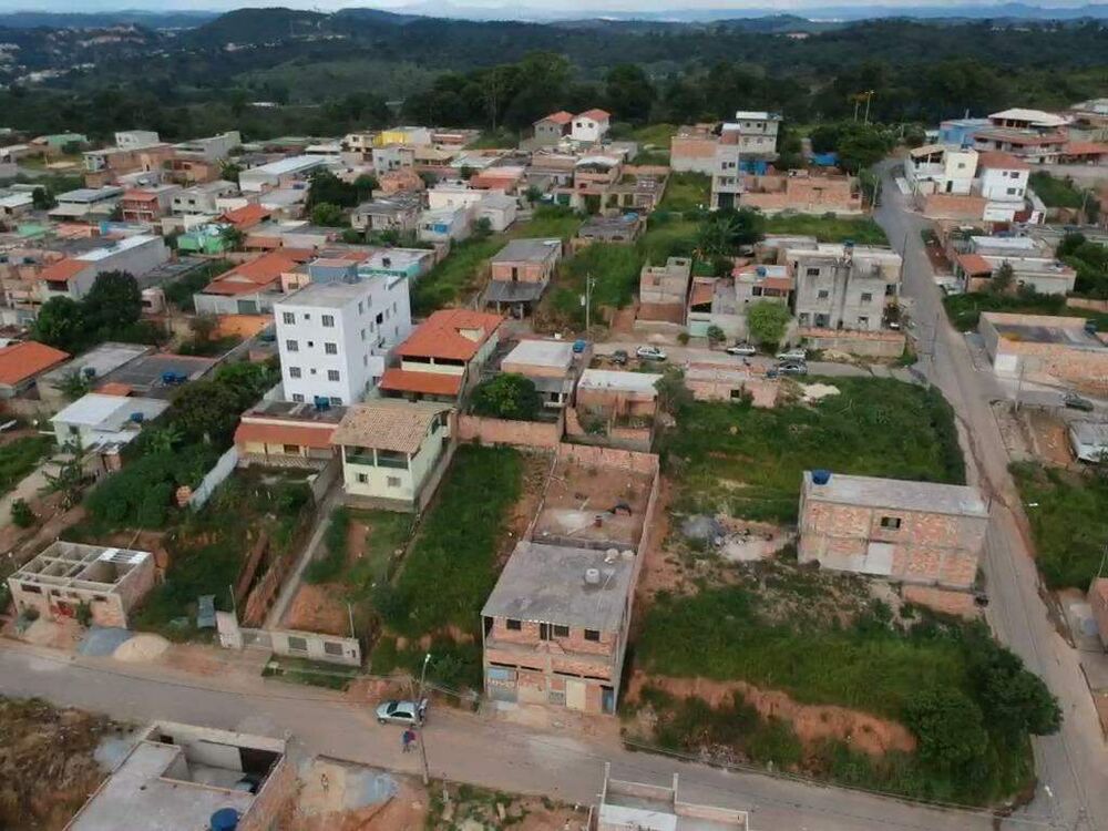 Terreno à venda, 250m² - Foto 2