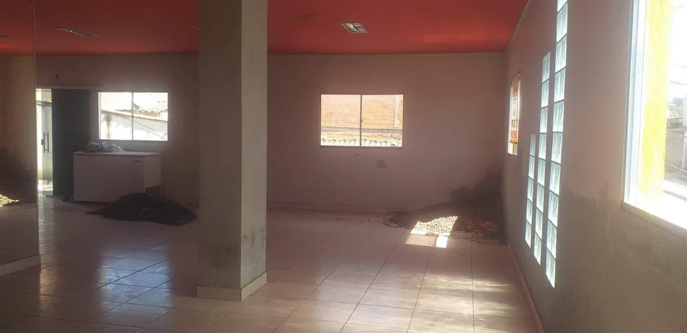Loja-Salão, 120 m² - Foto 1
