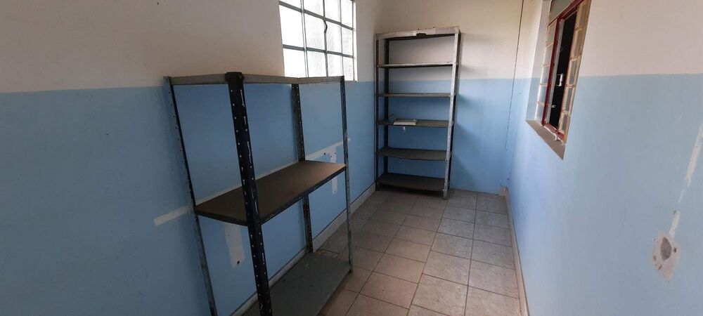 Loja-Salão para alugar, 180m² - Foto 2