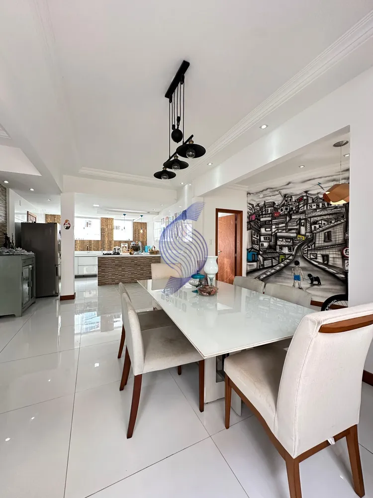 Apartamento, 3 quartos, 200 m² - Foto 4