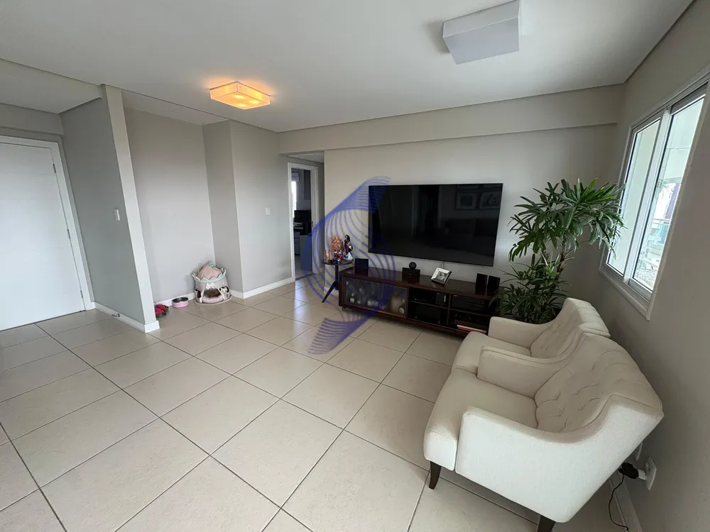 Apartamento, 3 quartos, 140 m² - Foto 1