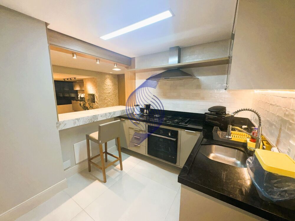 Apartamento à venda com 3 quartos, 113m² - Foto 1