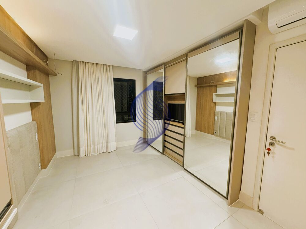 Apartamento à venda com 3 quartos, 113m² - Foto 2