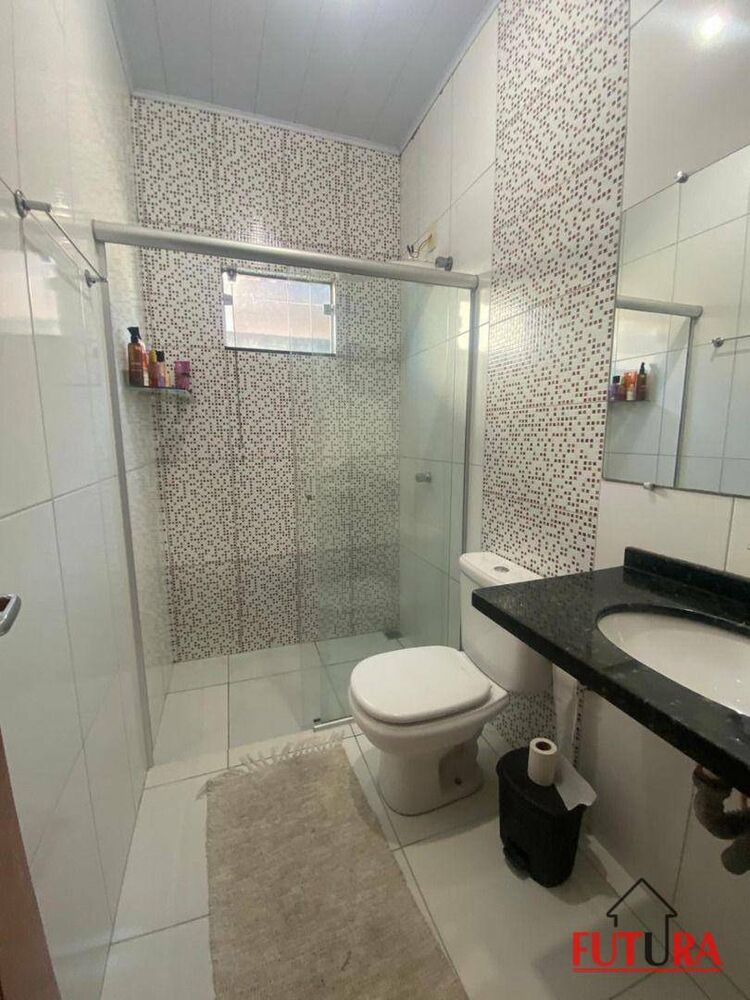 Casa à venda com 2 quartos, 169m² - Foto 3