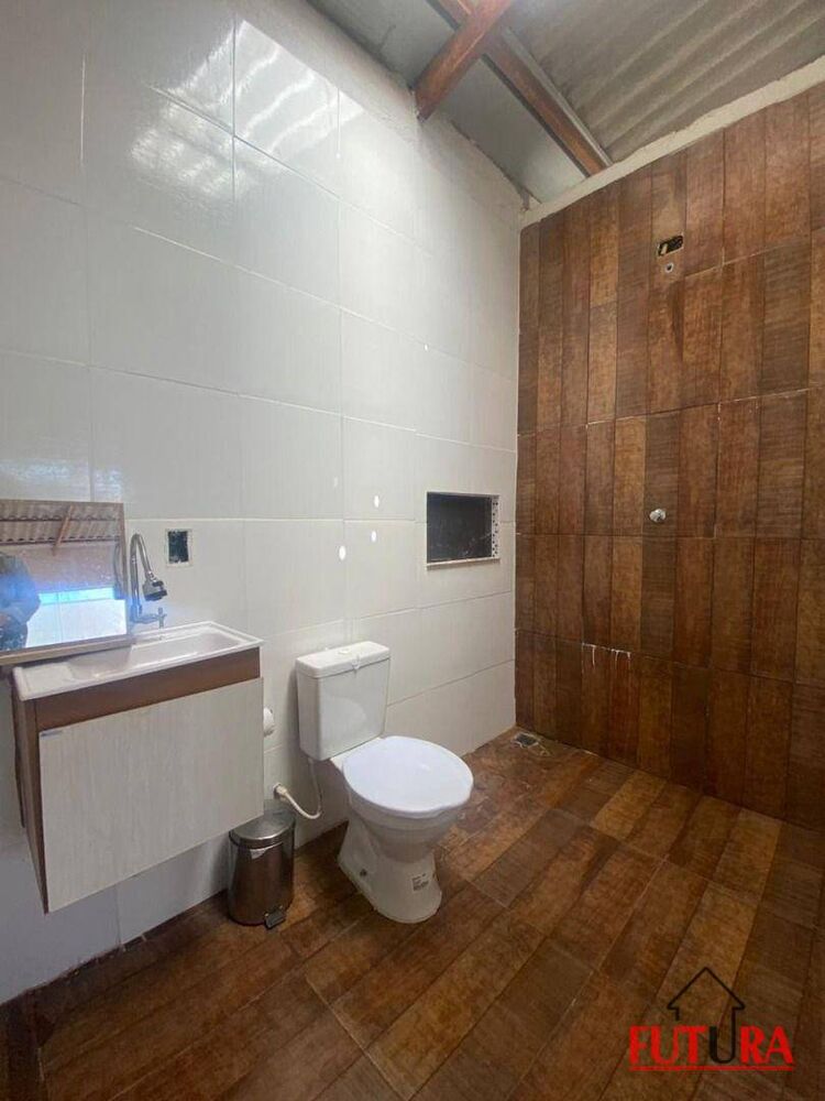 Casa à venda com 2 quartos, 169m² - Foto 7