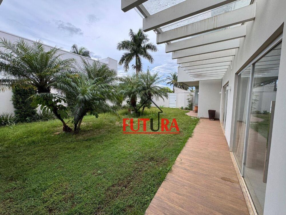 Sobrado à venda com 6 quartos, 386m² - Foto 4