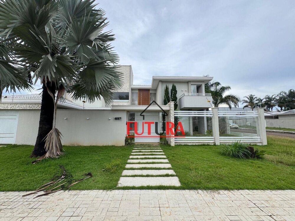 Sobrado à venda com 6 quartos, 386m² - Foto 1
