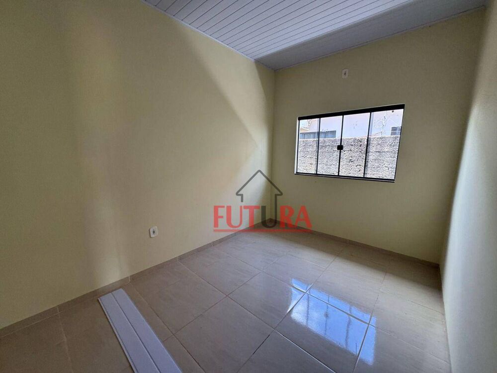 Casa à venda com 3 quartos, 69m² - Foto 5