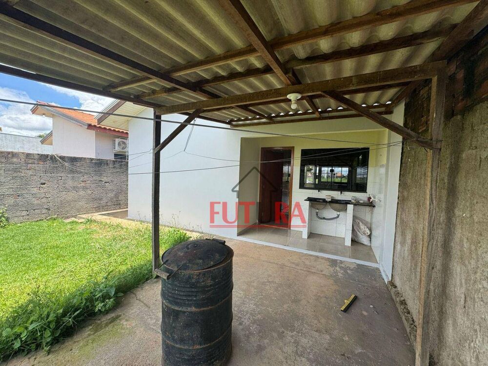 Casa à venda com 3 quartos, 69m² - Foto 9