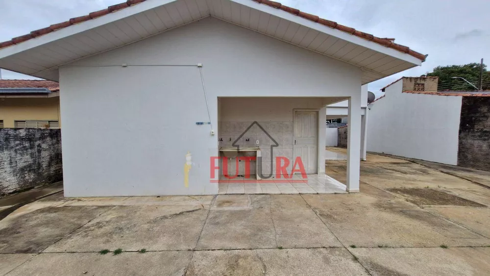 Casa, 3 quartos, 68 m² - Foto 2