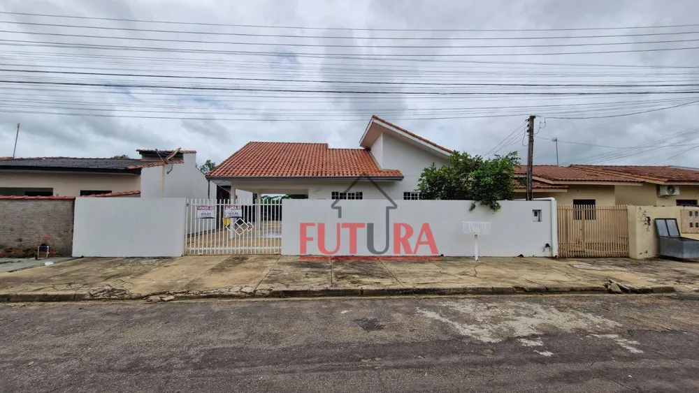 Casa, 3 quartos, 68 m² - Foto 1