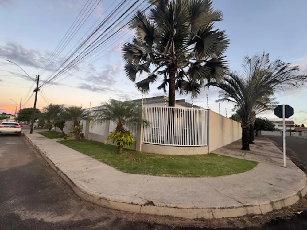 Casa, 3 quartos, 340 m² - Foto 2