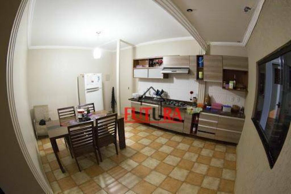 Casa, 4 quartos, 245 m² - Foto 4