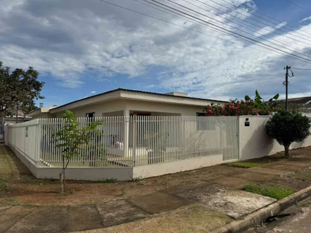 Casa, 2 quartos, 259 m² - Foto 3