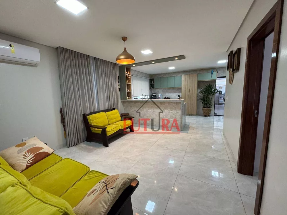 Casa, 2 quartos, 259 m² - Foto 3